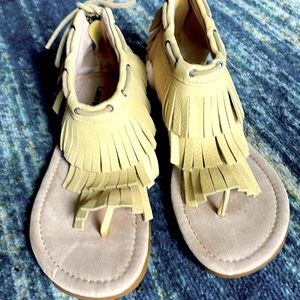 Caterpillar NWOT moccasin leather sandals